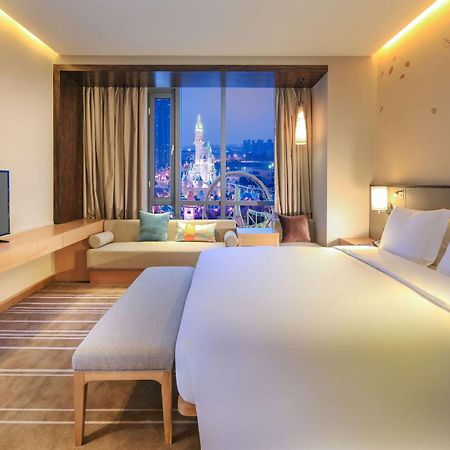 Hilton Garden Inn Ningbo Exterior photo