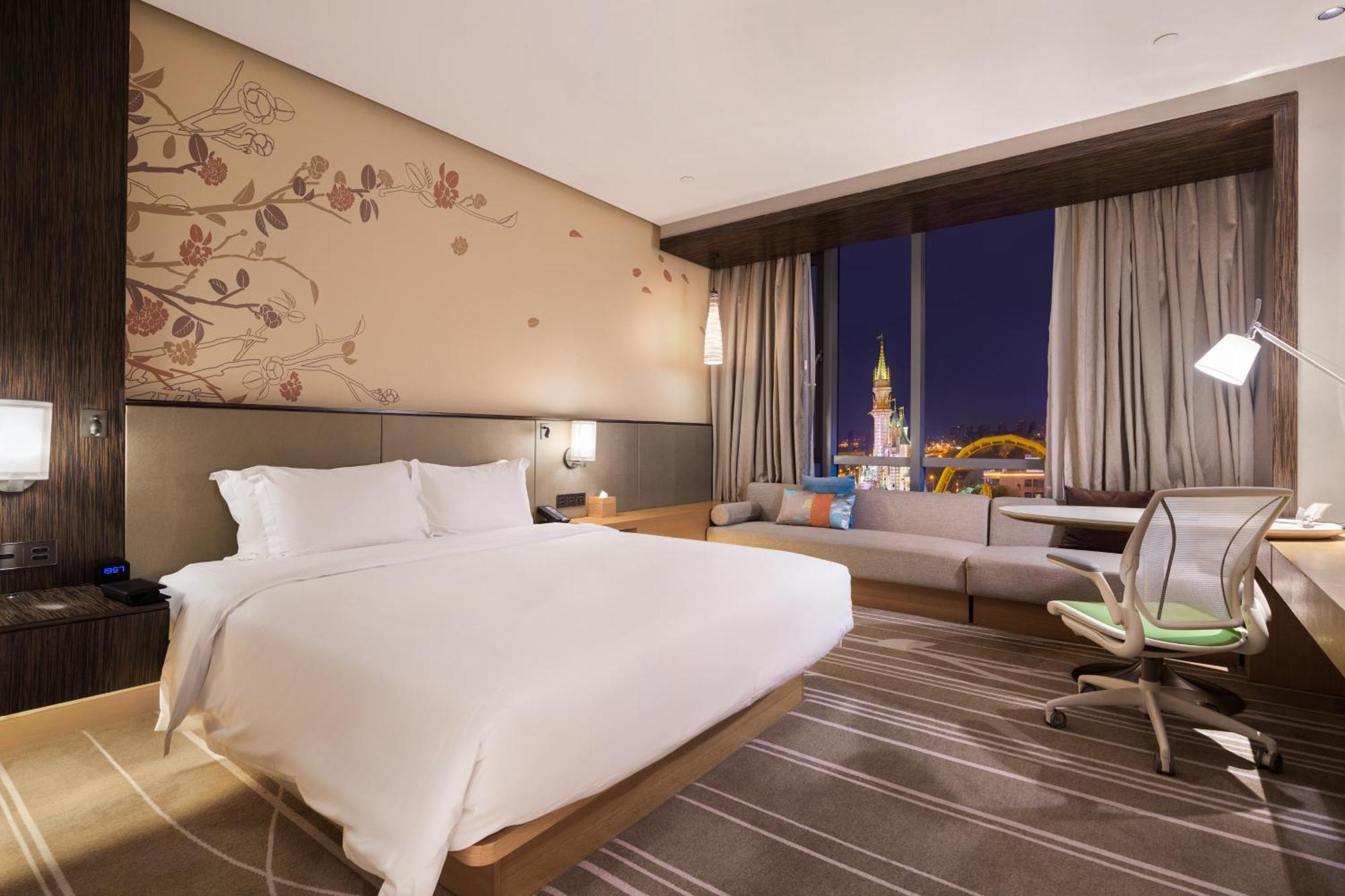 Hilton Garden Inn Ningbo Exterior photo