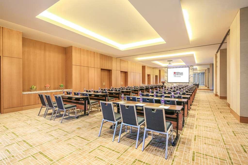 Hilton Garden Inn Ningbo Facilities photo